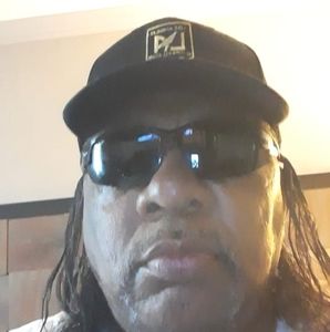 Meet your Posher, Henry